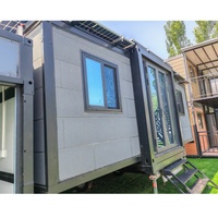 Maison mobile de luxe sur roues, cabine préfabriquée en conteneur à grain de bois pour villas de jardin et séjours en station balnéaire