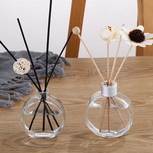 Vente en gros 50ml Ballon Transparent en forme de verre pour Reed Diffuseur Bouteille Facile Extrémité Ouverte Fantaisie Pot Vide - Product Image 6
