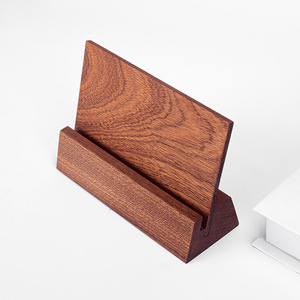 Porte-cartes de visite en bois de noyer noir, support de calendrier en bois massif, porte-menu, support de calendrier de table en bois - Product Image 5