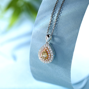Colgante de Diamante Natural de Corte Pera, Color Blanco y Rosa, de Alta Calidad, en Oro Sólido de 18K, Joyería Fina para Uso Diario, Certificado IGI - Product Image 4