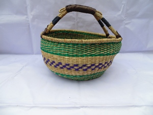 Sacs faits à la main chauds paniers de Bolga en jonc de mer paniers tissés colorés du Ghana sacs de transport africains fabriqués au Vietnam - Product Image 4