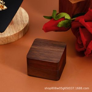 Caja de Joyería de Madera de Nogal Negro, Caja Cuadrada con Tapa Abatible para Anillos, Estuche de Regalo para Propuesta de Matrimonio, Diseño Retro de Color Sólido - Product Image 4