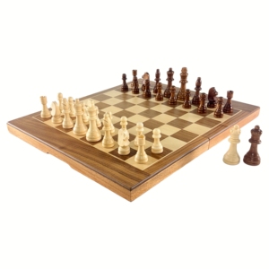 Tablero de Ajedrez Magnético de Madera de Alta Gama, Tres en Uno, Diseño Plegable, Incluye Ajedrez, Damas y Backgammon - Product Image 2