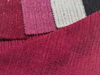 Tissu chenille métallique scintillant ultra lourd 370 GSM, largeur 160 cm, 52 % chenille, 43 % polyester, 5 % textile métallique pour vestes de créateurs