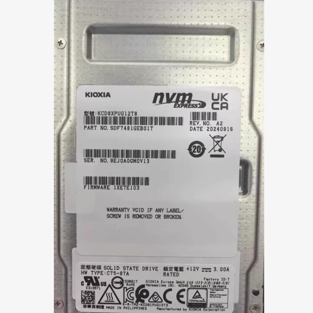 KCD8XPUG12T8 CD8P V Series 12.8TB U3 NVMe 2.0 PCIe5.0 X4 TLC Enterprise SSD 2.5Inch15MM Mixed Use Data Center Solid State Drive