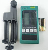 Détecteur laser professionnel de haute précision alimenté par piles AA avec protection IP55 pour récepteur de niveau laser extérieur rouge et vert
