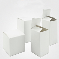 Caja de regalo cuadrada blanca directa de fábrica baja Moq a granel 6x6x4 pulgadas CAJA PLEGABLE caja de regalo de papel para fiesta de cumpleaños nupcial Navidad