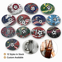 Listo para enviar: Hebilla de cinturón para aficionados al fútbol, de aleación de zinc, con soporte para cerveza, regalo de recuerdo para fiestas temáticas de fútbol, venta al por mayor.