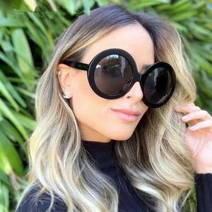 Lunettes de soleil tendance vintage à dégradé 2020 pour femmes, grandes montures, lunettes de soleil rondes surdimensionnées pour femmes - Product Image 2