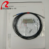 Capteur à fibre optique Keyence EV-108U en stock