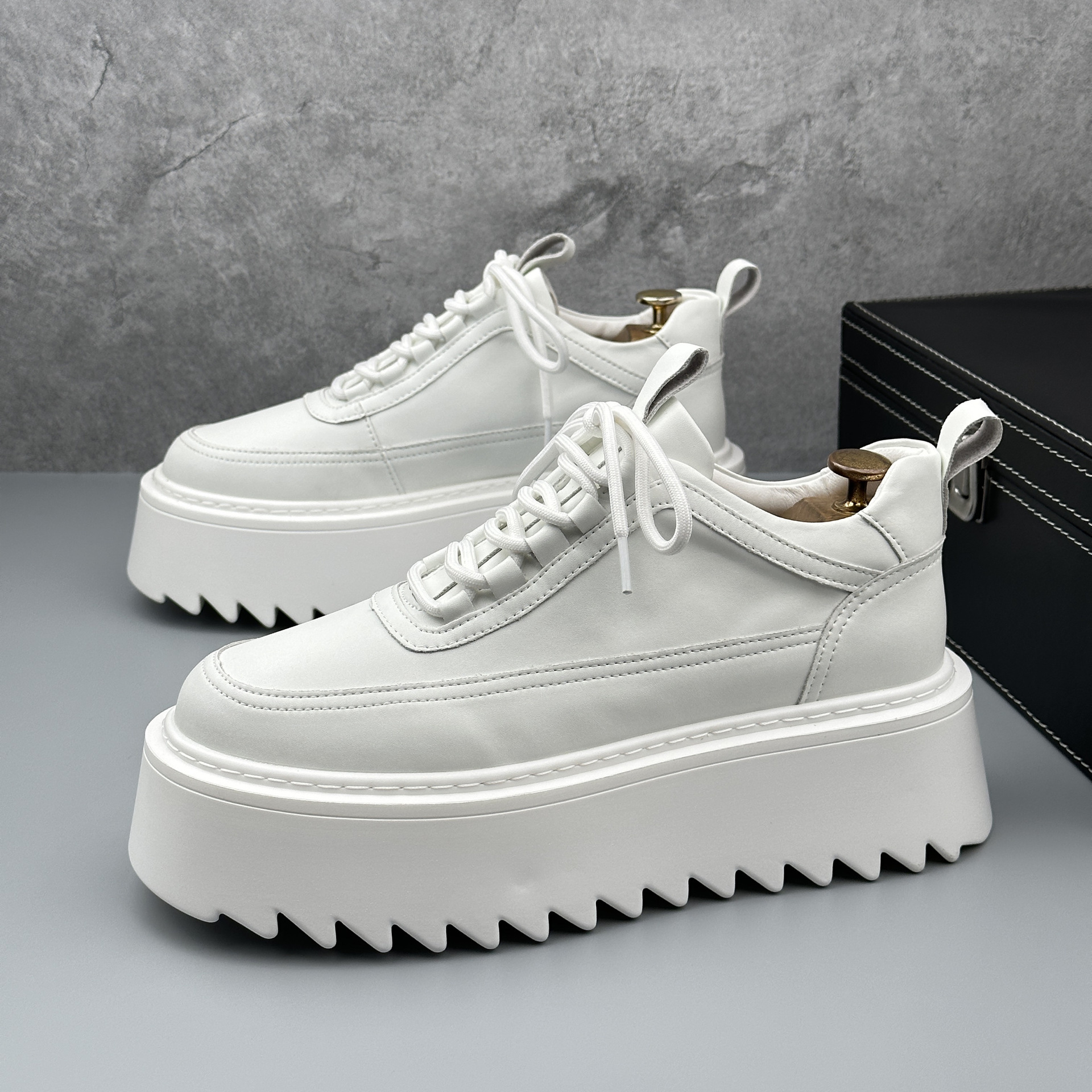 Blanc
