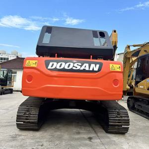 รถขุดดิน Doosan DX260LCA มือสอง สีส้ม แบบตีนตะขาบ เครื่องจักรก่อสร้าง - Product Image 1