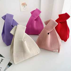 Sac en tricot de couleur unie en polyester, sac à poignet en maille de grande capacité, sac carré, sac en tricot ajouré de style coréen - Product Image 2