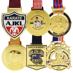 Medallas <span class=keywords><strong>de</strong></span> cáncer <span class=keywords><strong>de</strong></span> <span class=keywords><strong>mama</strong></span> dobladas iluminadas, medalla para niños, premio <span class=keywords><strong>de</strong></span> tiro con arco <span class=keywords><strong>de</strong></span> dragón del Reino Unido, premio <span class=keywords><strong>de</strong></span> barco, medalla <span class=keywords><strong>de</strong></span> jiu jitsu - Product Image 3