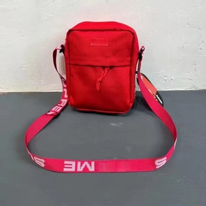 Tas Selempang Pria Kanvas Panjang Bergaya Sporty dengan Bordir Logo Merek Kustom, Tersedia Berbagai Warna - Product Image 5