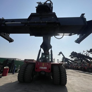 Apilador de Contenedores Usado Certificado por la EPA de 45 Toneladas, Kalmar DRT450, Máquina de Manipulación de Contenedores Cargados con Motor Cummins, Precio Bajo - Product Image 3