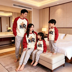 Tenues Familiales Assorties Uniques 2026 – Sweat à Capuche en Coton <span class=keywords><strong>NICE</strong></span> Motif Petit Ours – Style Coréen pour Maman, Papa, Toutes Saisons, Manches Raglan - Product Image 3