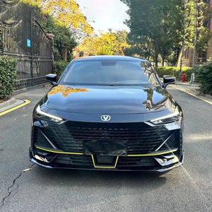 Changan UNI-V 1.5T Édition Sport Essence 2023 d'<span class=keywords><strong>occasion</strong></span> – <span class=keywords><strong>Voiture</strong></span> d'<span class=keywords><strong>occasion</strong></span>, Berline, Moteur Turbo, Conduite à Gauche, Sièges en Cuir - Product Image 3