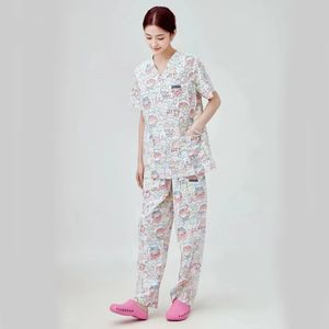 <span class=keywords><strong>Divisa</strong></span> Estiva Floreale a Maniche Corte per <span class=keywords><strong>Infermiere</strong></span>, per Lavoro <span class=keywords><strong>in</strong></span> Assistenza Orale nelle Case di Cura - Uniformi Ospedaliere - Product Image 3