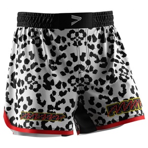 Shorts de sport pour hommes, polyester, séchage rapide, sublimation noire, entraînement, gym, fitness, bonne qualité, bon prix. - Product Image 3