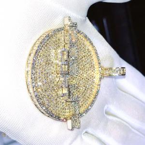 Promotion : Pendentif Lettre Audacieuse Plaqué Or Rose et Argent, Bijoux Hip Hop avec Perle d'Eau Douce et Moissanite VVS Givrée, Style Bling Statement - Product Image 1