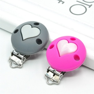 <span class=keywords><strong>Attache</strong></span>-tétine miniature en améthyste à mâcher avec perles et clip - Product Image 6