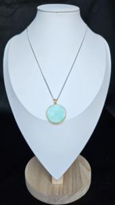 Collier Pendentif en Jadeite Type Paradis, Best-Seller, Chaîne Plaqué Argent 925, Certifié NGTC, Unisexe, Polyvalent, Décontracté et Élégant - Product Image 3