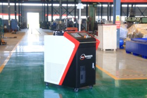 Láser de Limpieza de 1000W para Eliminar Óxido de Acero y Metal, de Alta Precisión - Product Image 6