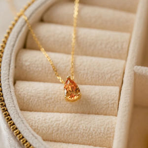 Collar de Plata de Ley 925 Minimalista y Elegante al por Mayor, Chapado en Oro de 18K, con Forma de Lágrima y Circonita Cúbica, Piedra de Nacimiento Familiar - Product Image 4