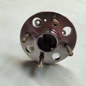 512207  Rakitan Bantalan Roda Sisi Penumpang Belakang - Product Image 2