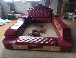 Set di Mobili per Camera da Letto Princess Multifunzionale in Pelle con Letto Massaggiante, Contenitore, USB e Salvaspazio per Agriturismo o Hotel - Product Image 4