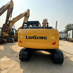 Excavatrice sur chenilles 915E de 15 tonnes, économique et performante, avec châssis robuste, machine de terrassement lourde pour les travaux de développement de terrains. - Product Image 5