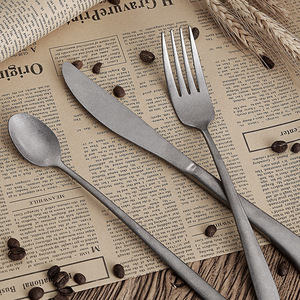 Ensemble de <span class=keywords><strong>couverts</strong></span> en acier inoxydable brossé rétro, <span class=keywords><strong>couverts</strong></span> argentés, fourchettes, couteaux, cuillères, vaisselle, <span class=keywords><strong>couverts</strong></span> de voyage - Product Image 2