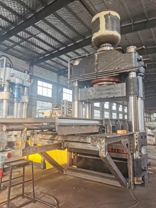 Tuile de toit en métal enduite de pierre hydraulique de la Chine faisant emboutir la machine de presse - Product Image 3