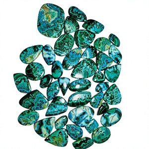 Mélange de pierres précieuses naturelles Chrysocolle et Malachite en vrac pour la fabrication de bijoux, spécimen minéral brut certifié du Rajasthan - Product Image 1
