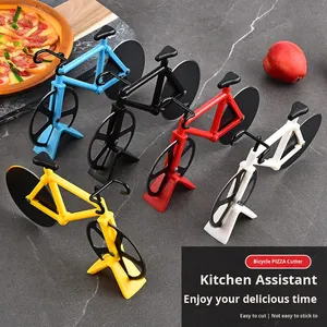 Cortador <span class=keywords><strong>de</strong></span> Pizza Ecológico y Duradero <span class=keywords><strong>de</strong></span> Acero Inoxidable con Mango <span class=keywords><strong>de</strong></span> Plástico y Embalaje Personalizado - <span class=keywords><strong>Rueda</strong></span> Cortadora <span class=keywords><strong>de</strong></span> Pizza Promocional - Product Image 2