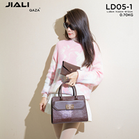 QAZA Vente en gros de sacs à main de luxe pour femmes, sacs à main en cuir de crocodile haut de gamme, nouvelle collection 2024, design tendance, cuir PU, ensemble de sacs à main et sacs à bandoulière 2 en 1 pour femmes