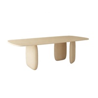 Table à manger en bois de style nordique minimaliste et un ensemble de quatre chaises multifonctionnelles, design moderne, convient aux restaurants
