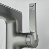 Robinet d'eau numérique intelligent FEIDU, design moderne et contemporain, mitigeur de lavabo automatique, technologie de capteur sans contact, laiton brossé, LED