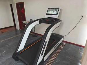 Cinta de Correr Comercial Silenciosa de Baja Vibración con Rodillos Grandes de 88mm, Banda Resistente al Desgaste para Uso Comercial Prolongado, Venta al por Mayor - Product Image 2