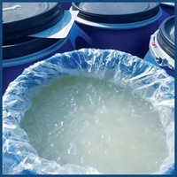 Pâte jaune clair à 70 %, CAS 68585-34-2, Sodium Lauryl Ether Sulfate (SLES) avec viscosité de 25000 m Pa.s. et solubilité dans l'eau 450 G/l
