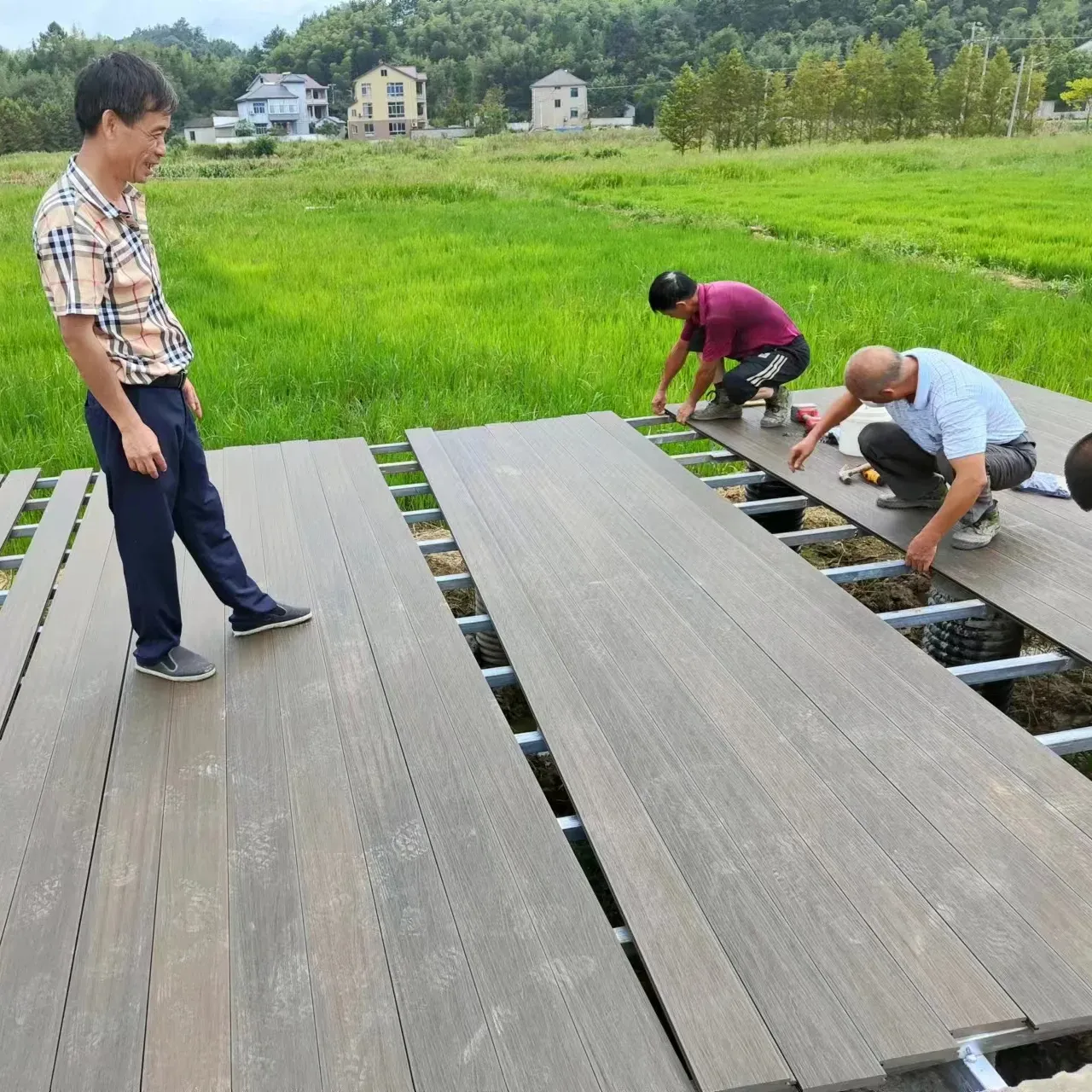 Anti UV Outdoor Solid Waterproof High Strength FSC Wooden Certified WPC Wood Plastic Composite Decking Of Double Colors