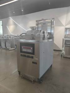 Freidora de Pollo a Presión de Gas de 8 Cabezas, Elevación Automática, Freidora de Pollo Comercial - Product Image 5