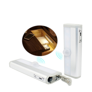 Luz LED con <span class=keywords><strong>Sensor</strong></span> <span class=keywords><strong>de</strong></span> <span class=keywords><strong>Movimiento</strong></span> PIR <span class=keywords><strong>de</strong></span> 6 LED, Lámpara para Armario, Guardarropa, Cama, Luz Nocturna LED Debajo del Gabinete para Armario, Escaleras, Cocina - Product Image 5