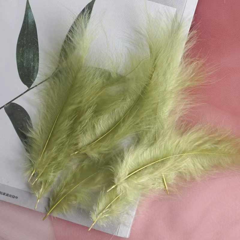 สีเขียวมะกอก