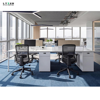 Bureaux de travail modernes en bois MFC convertibles pour 2 à 8 personnes, pour les espaces de travail ouverts, pour les bureaux et les hôpitaux