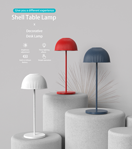 Lampe de table moderne et luxueuse pour le camping, lampe d'extérieur pliable avec LED champignon sans fil et <span class=keywords><strong>rechargeable</strong></span> pour le restaurant - Product Image 1