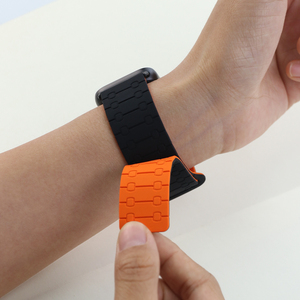 <span class=keywords><strong>Correa</strong></span> <span class=keywords><strong>de</strong></span> reloj <span class=keywords><strong>de</strong></span> silicona magnética <span class=keywords><strong>de</strong></span> lujo para Redmi Watch 6/<span class=keywords><strong>5</strong></span>/4 <span class=keywords><strong>correa</strong></span> <span class=keywords><strong>de</strong></span> reloj <span class=keywords><strong>de</strong></span> silicona <span class=keywords><strong>de</strong></span> repuesto para Xiaomi <span class=keywords><strong>Band</strong></span> 9pro <span class=keywords><strong>Mi</strong></span> <span class=keywords><strong>Band</strong></span> 8pro - Product Image 5