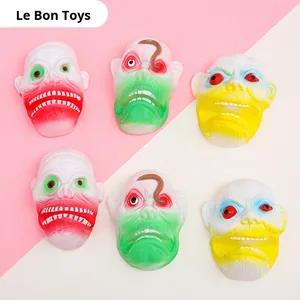 Vente en gros : Jouet anti-stress à pincer en plastique pour enfants, petit masque crâne TPR créatif et amusant avec yeux qui éclatent, pour un plaisir farfelu - Product Image 2