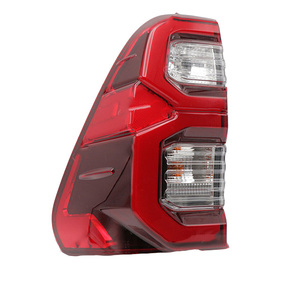 Feux arrière pour Toyota HILUX REVO 2020 AN110/AN120/AN130 - Product Image 3